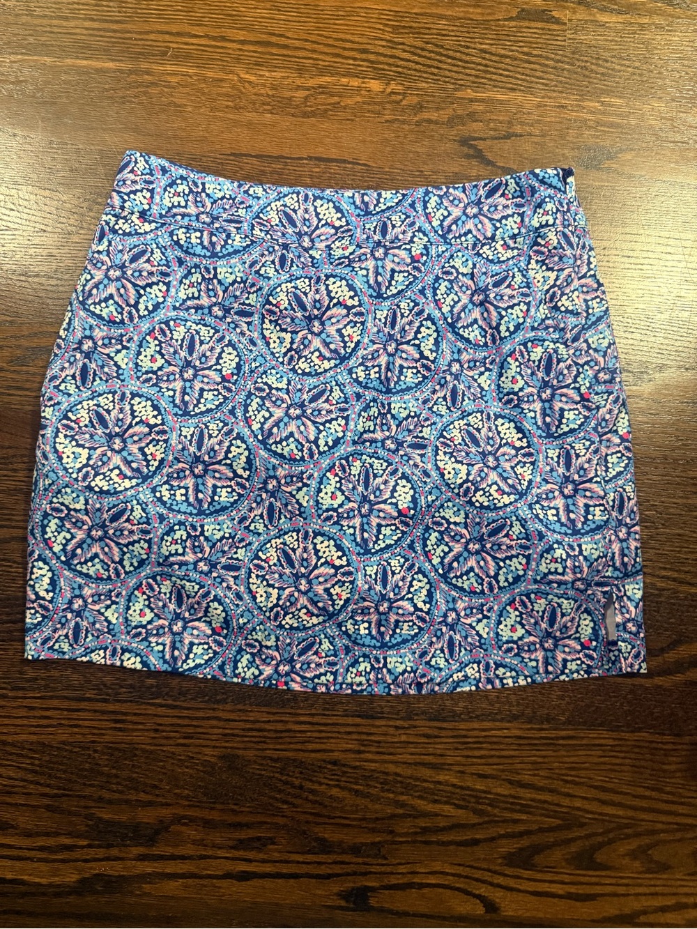 Vineyard Vines Blue and Purple Medallion Print Gold Skort